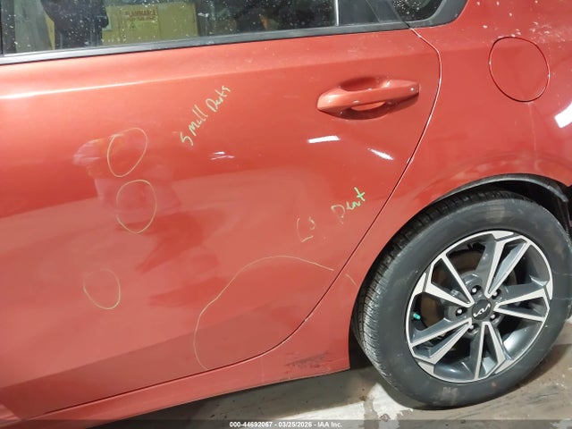 2022 Kia Forte Lxs მანქანა იყიდება აუქციონზე, vin: 3KPF24AD4NE467384, აუქციონის ნომერი: 44692067