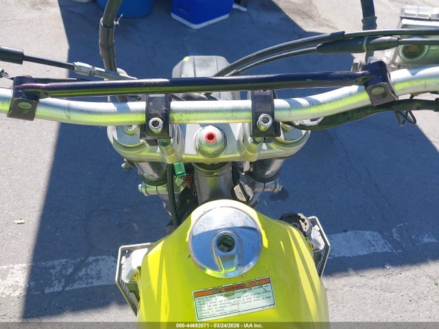 44692071 :رقم المزاد ، JS1SK43A332101311 vin ، 2003 Suzuki Dr-z400 S مزاد بيع