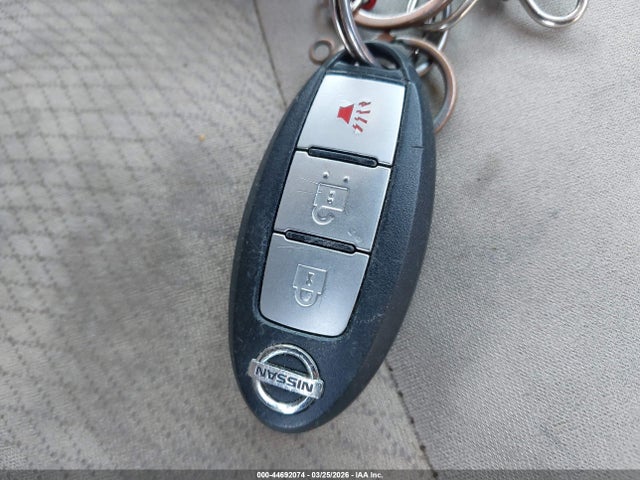 5N1AR2MNXGC650017 Nissan Pathfinder S