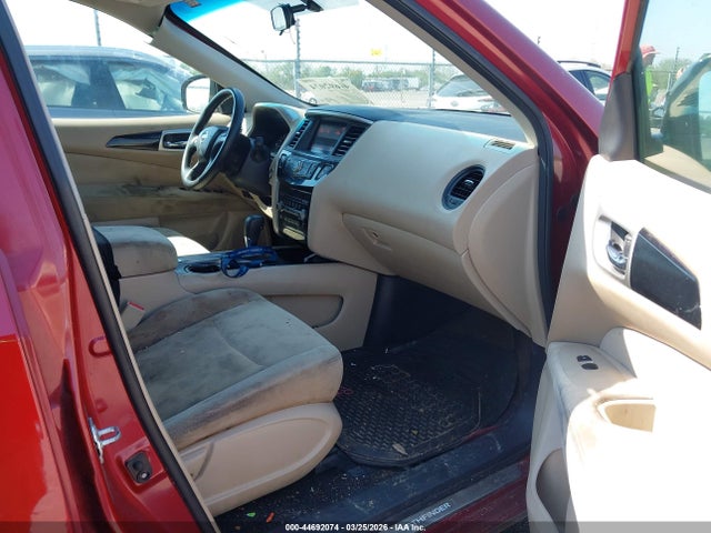 5N1AR2MNXGC650017 Nissan Pathfinder S