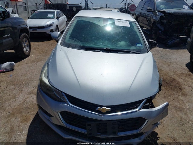 44692079 :رقم المزاد ، 1G1BE5SM3H7225662 vin ، 2017 Chevrolet Cruze Lt Auto مزاد بيع
