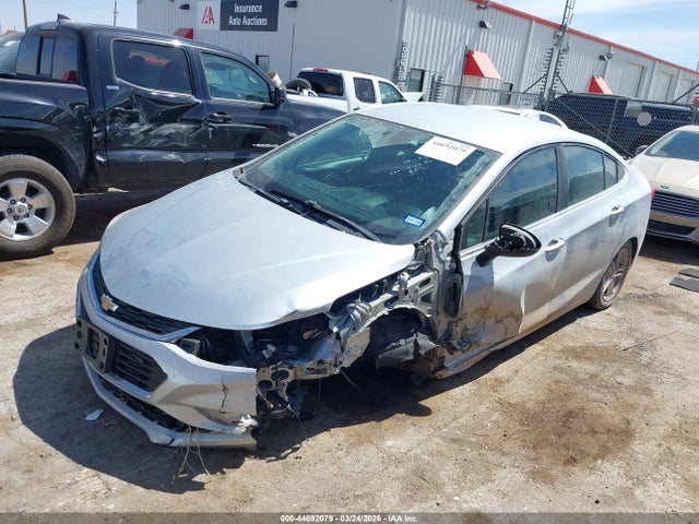 44692079 :رقم المزاد ، 1G1BE5SM3H7225662 vin ، 2017 Chevrolet Cruze Lt Auto مزاد بيع