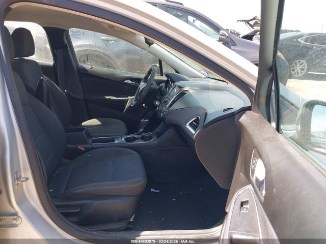 44692079 :رقم المزاد ، 1G1BE5SM3H7225662 vin ، 2017 Chevrolet Cruze Lt Auto مزاد بيع