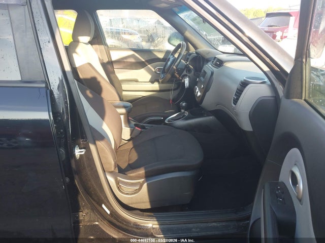 Aukcja sprzedaży 2016 Kia Soul, vin: KNDJN2A21G7288226, numer aukcji: 44692100