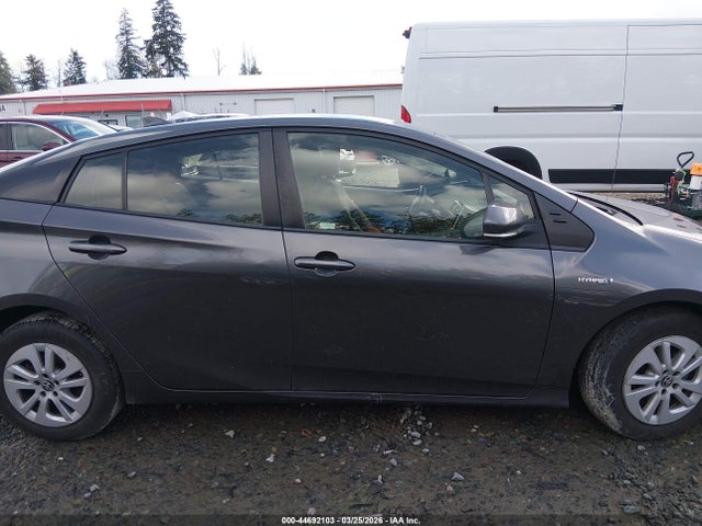 JTDKBRFU6G3008355 Toyota Prius Two