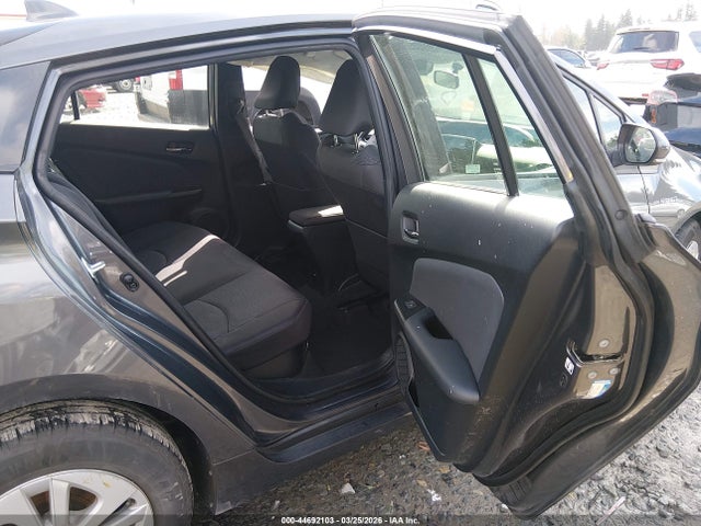 JTDKBRFU6G3008355 Toyota Prius Two