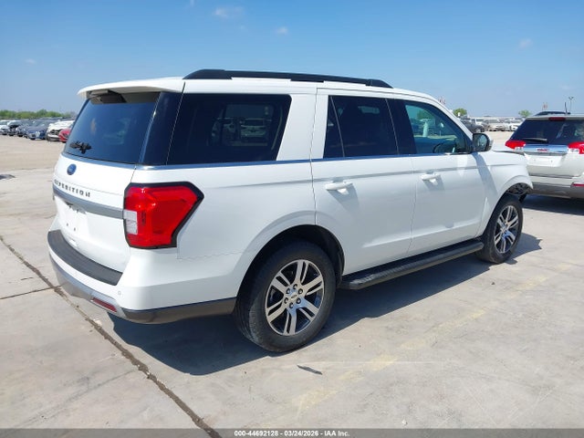 44692128 :رقم المزاد ، 1FMJU1H89REA40694 vin ، 2024 Ford Expedition Xlt مزاد بيع