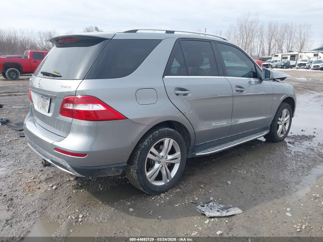 2012 Mercedes-benz Ml 350 4matic მანქანა იყიდება აუქციონზე, vin: 4JGDA5HB2CA024179, აუქციონის ნომერი: 44692129