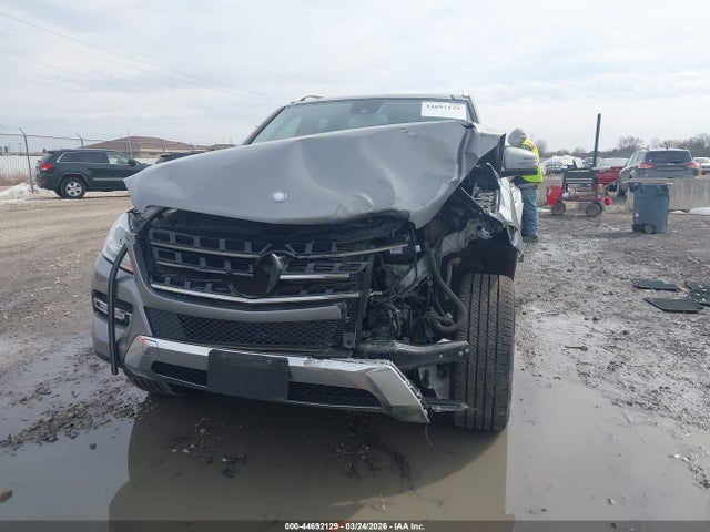 2012 Mercedes-benz Ml 350 4matic მანქანა იყიდება აუქციონზე, vin: 4JGDA5HB2CA024179, აუქციონის ნომერი: 44692129