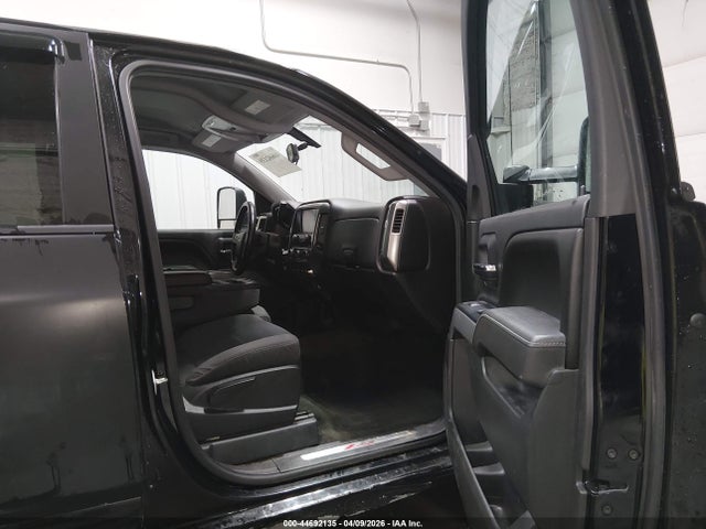 Продажа на аукционе авто 2017 Chevrolet Silverado 1500 2lt, vin: 3GCUKREC6HG252605, номер лота: 44692135