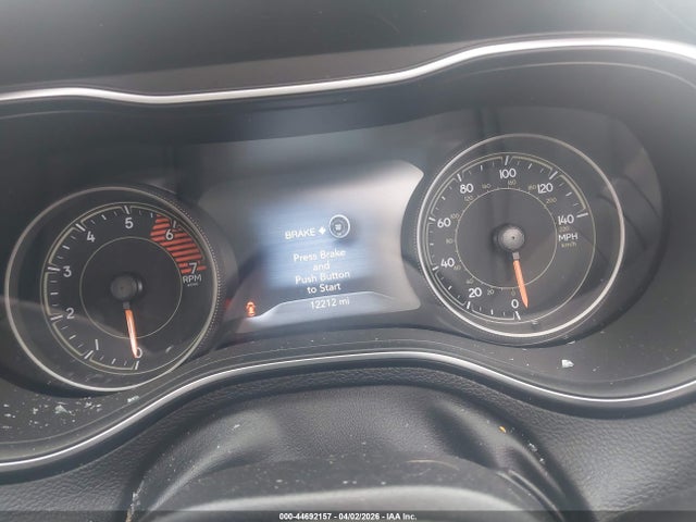 2022 Jeep Cherokee Latitude Lux 4x4 მანქანა იყიდება აუქციონზე, vin: 1C4PJMMN3ND513672, აუქციონის ნომერი: 44692157