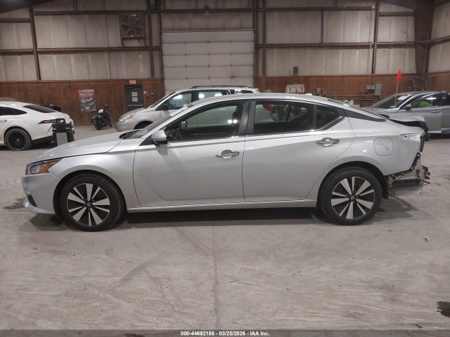 Auction sale of the 2022 Nissan Altima Sv Fwd, vin: 1N4BL4DV4NN398195, lot number: 44692158