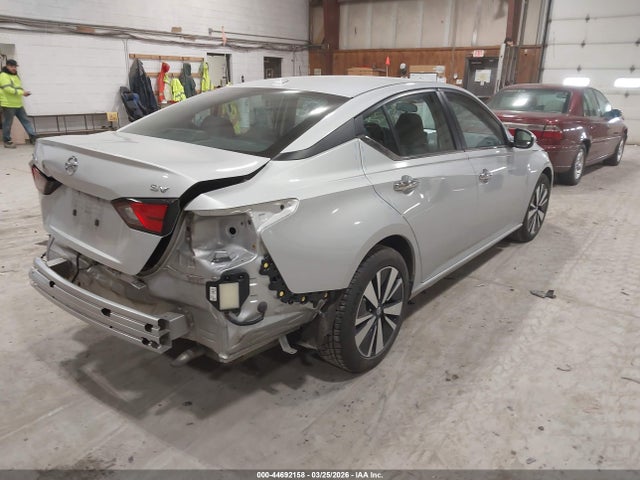 Auction sale of the 2022 Nissan Altima Sv Fwd, vin: 1N4BL4DV4NN398195, lot number: 44692158