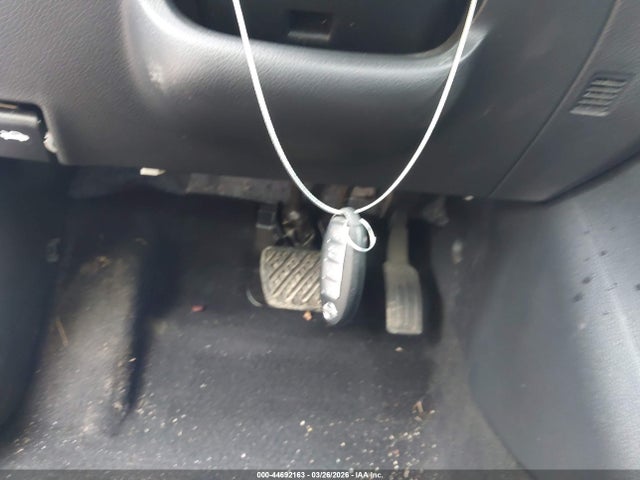 44692163 :رقم المزاد ، 3N1AB7AP8JY306179 vin ، 2018 Nissan Sentra Sv مزاد بيع