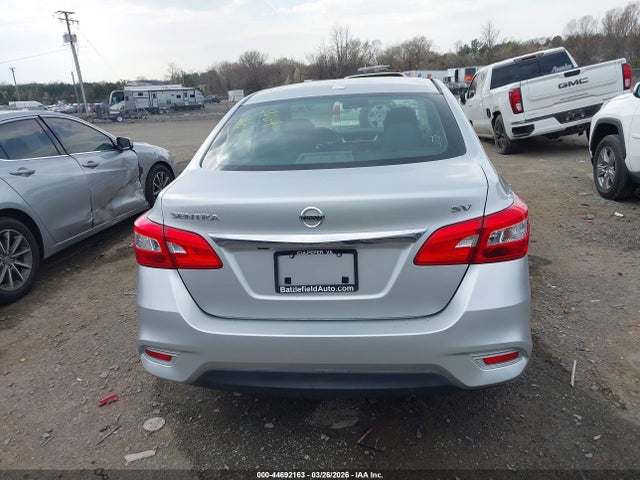 44692163 :رقم المزاد ، 3N1AB7AP8JY306179 vin ، 2018 Nissan Sentra Sv مزاد بيع