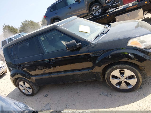 44692167 :رقم المزاد ، KNDJT2A28B7710152 vin ، 2011 Kia Soul ! مزاد بيع