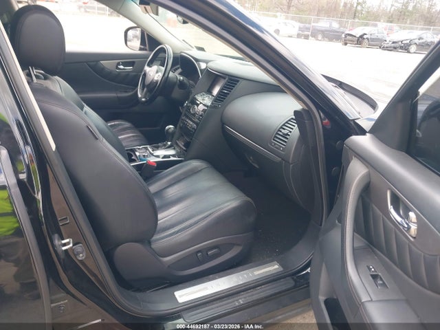JN8CS1MU6EM451254 Infiniti QX70