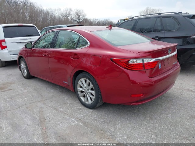 Aukcja sprzedaży 2013 Lexus Es 300h, vin: JTHBW1GGXD2007966, numer aukcji: 44692204