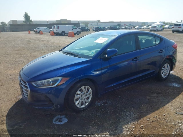 Hyundai ELANTRA SE 2017 5NPD74LF5HH092645 Image 2