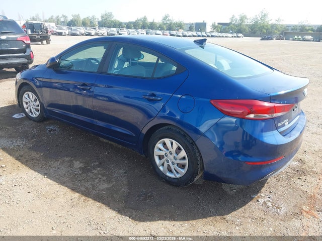 Hyundai ELANTRA SE 2017 5NPD74LF5HH092645 Image 3