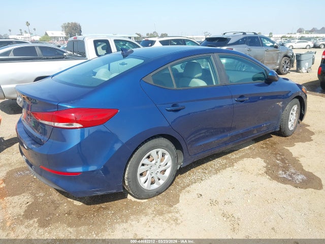 Hyundai ELANTRA SE 2017 5NPD74LF5HH092645 Image 4