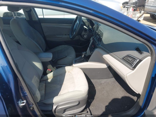 Hyundai ELANTRA SE 2017 5NPD74LF5HH092645 Image 5
