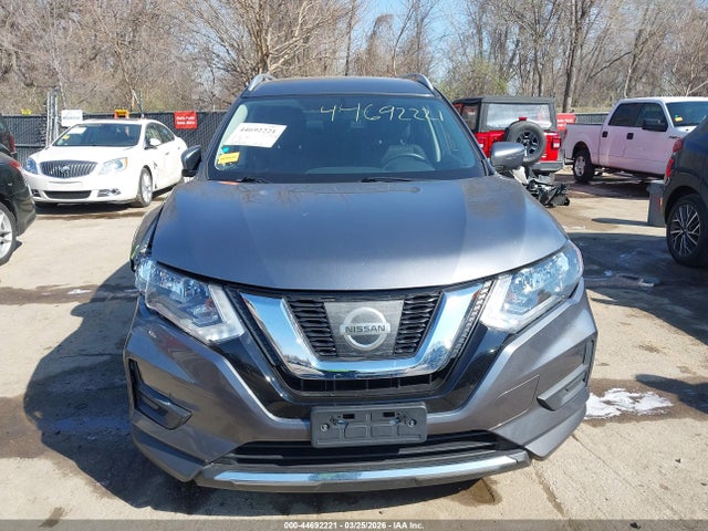 Aukcja sprzedaży 2017 Nissan Rogue Sv, vin: KNMAT2MV9HP619339, numer aukcji: 44692221