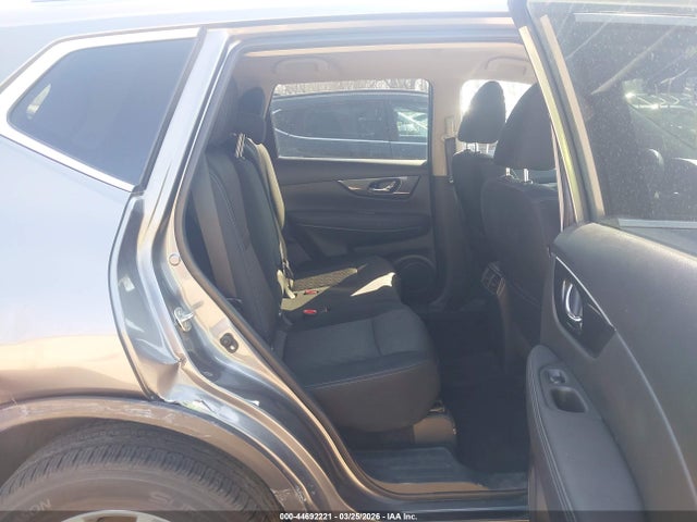 Aukcja sprzedaży 2017 Nissan Rogue Sv, vin: KNMAT2MV9HP619339, numer aukcji: 44692221
