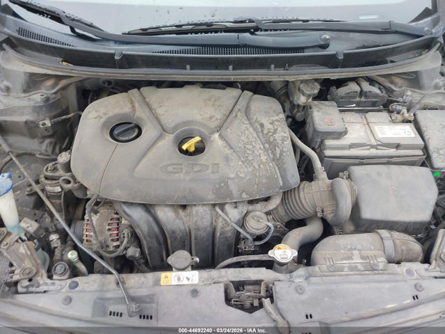 KMHD35LH1EU204759 Hyundai ELANTRA GT