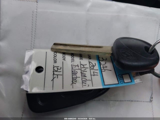 KMHD35LH1EU204759 Hyundai ELANTRA GT