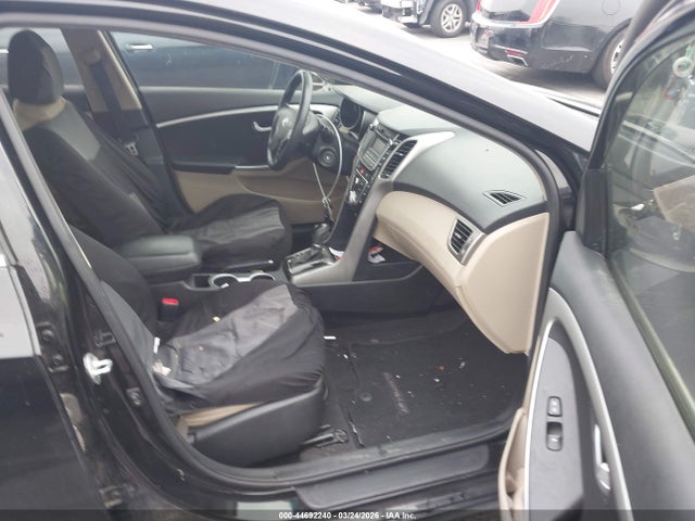 KMHD35LH1EU204759 Hyundai ELANTRA GT