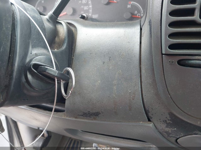 2002 FORD F-150 1FTRX17W02NB39022 Photo 10