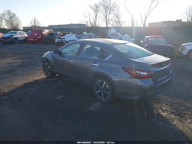 1N4AL3AP4JC114808 Nissan Altima 2.5 Sr
