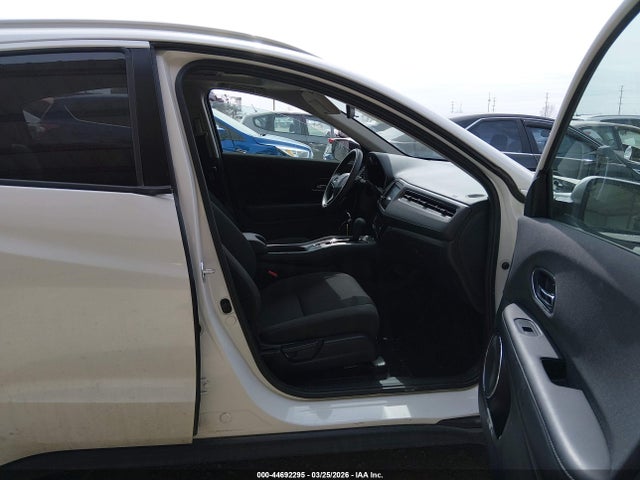 2022 HONDA HR-V 3CZRU6H51NM750830 Photo 4