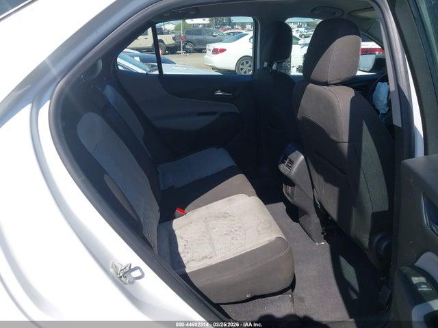 3GNAXHEV6KS596530 Chevrolet EQUINOX LS