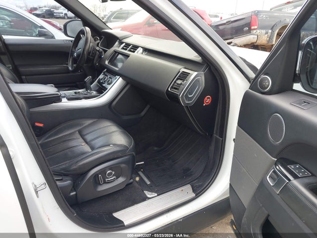 2016 LAND ROVER RANGE ROVER SPORT SALWR2EF7GA570650 Photo 4