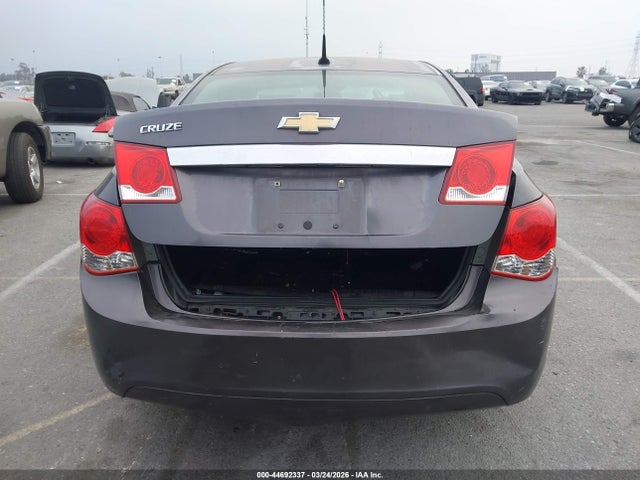 44692337 :رقم المزاد ، 1G1PC5SHOB7224927 vin ، 2011 Chevrolet Cruze Ls مزاد بيع