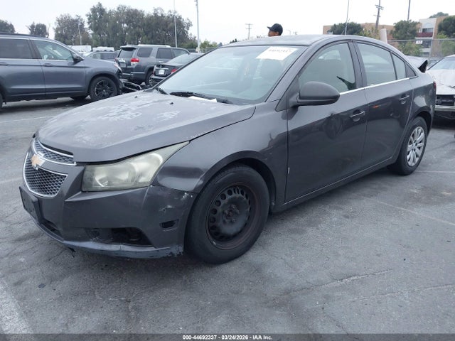 44692337 :رقم المزاد ، 1G1PC5SHOB7224927 vin ، 2011 Chevrolet Cruze Ls مزاد بيع