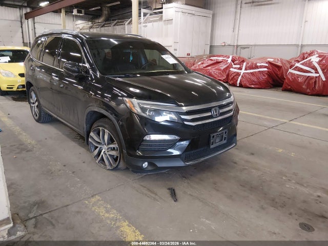 Продажа на аукционе авто 2017 Honda Pilot Touring, vin: 5FNYF6H91HB093793, номер лота: 44692364