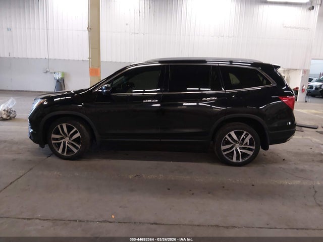 Продажа на аукционе авто 2017 Honda Pilot Touring, vin: 5FNYF6H91HB093793, номер лота: 44692364