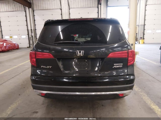 Продажа на аукционе авто 2017 Honda Pilot Touring, vin: 5FNYF6H91HB093793, номер лота: 44692364