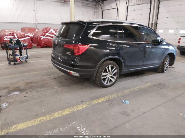 Продажа на аукционе авто 2017 Honda Pilot Touring, vin: 5FNYF6H91HB093793, номер лота: 44692364