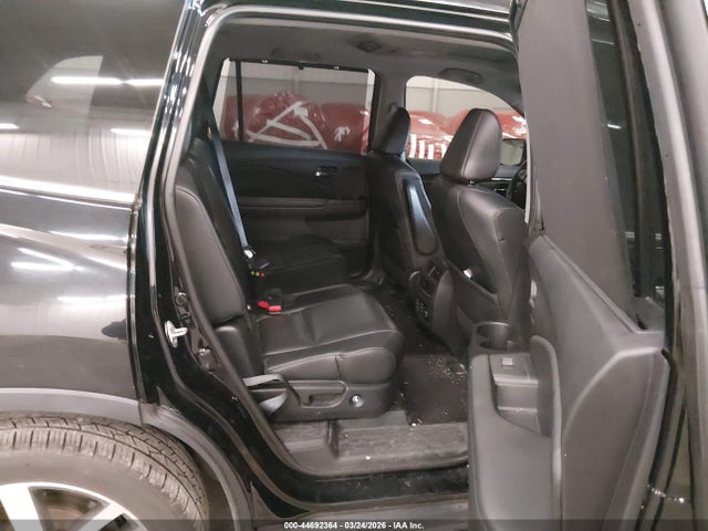 Продажа на аукционе авто 2017 Honda Pilot Touring, vin: 5FNYF6H91HB093793, номер лота: 44692364