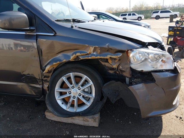 2020 Dodge Grand Caravan Sxt მანქანა იყიდება აუქციონზე, vin: 2C4RDGCG2LR189662, აუქციონის ნომერი: 44692403