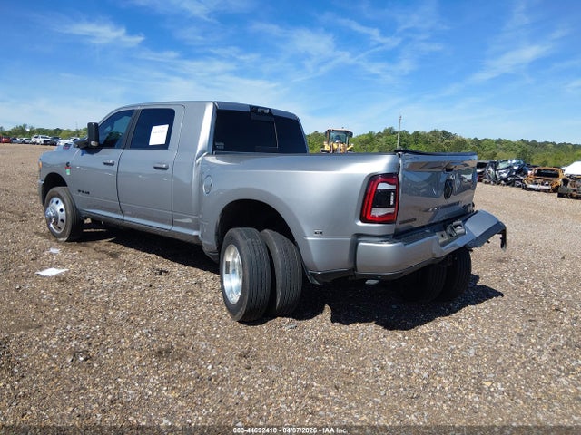 Продажа на аукционе авто 2022 Ram 3500 Big Horn  4x4 6'4 Box, vin: 3C63RRLL3NG334840, номер лота: 44692410