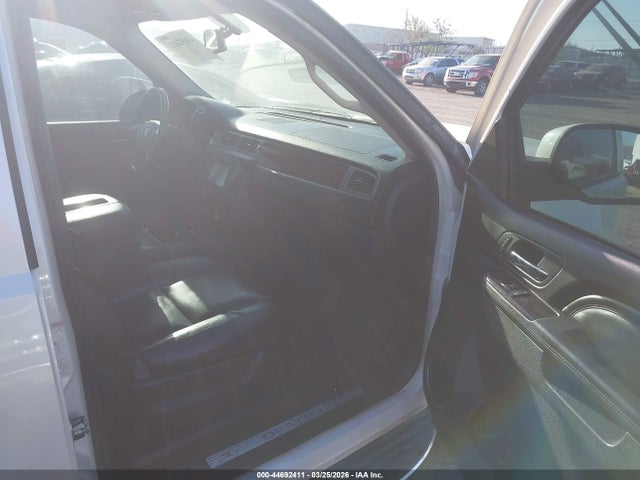 2013 Gmc Yukon Denali მანქანა იყიდება აუქციონზე, vin: 1GKS2EEFXDR195673, აუქციონის ნომერი: 44692411