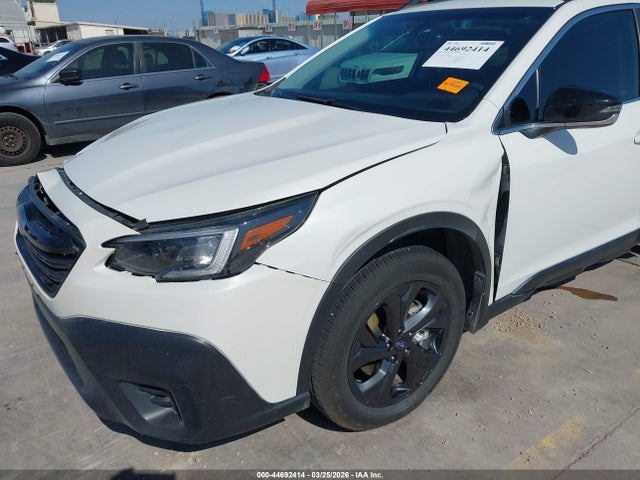 44692414 :رقم المزاد ، 4S4BTGKDXL3217580 vin ، 2020 Subaru Outback Onyx Edition Xt مزاد بيع
