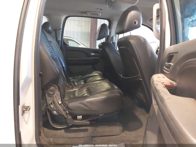 44692415 :رقم المزاد ، 1GYFK668X8R178262 vin ، 2008 Cadillac Escalade Esv Standard مزاد بيع