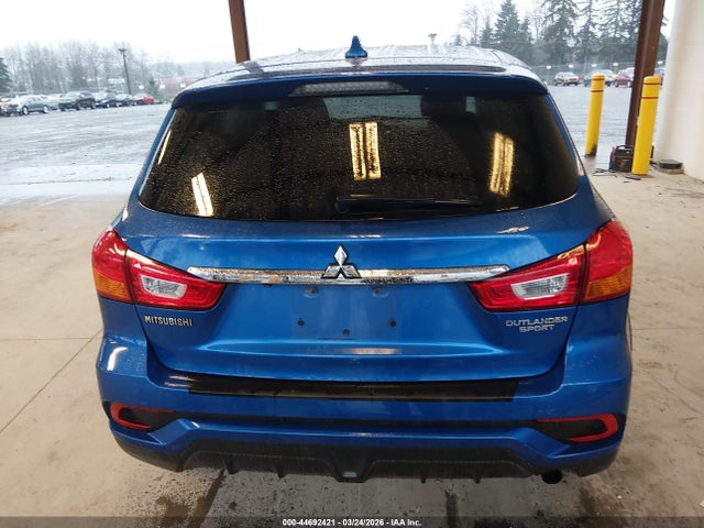 JA4AP3AU4JZ004868 Mitsubishi Outlander Sport 2.0 Es