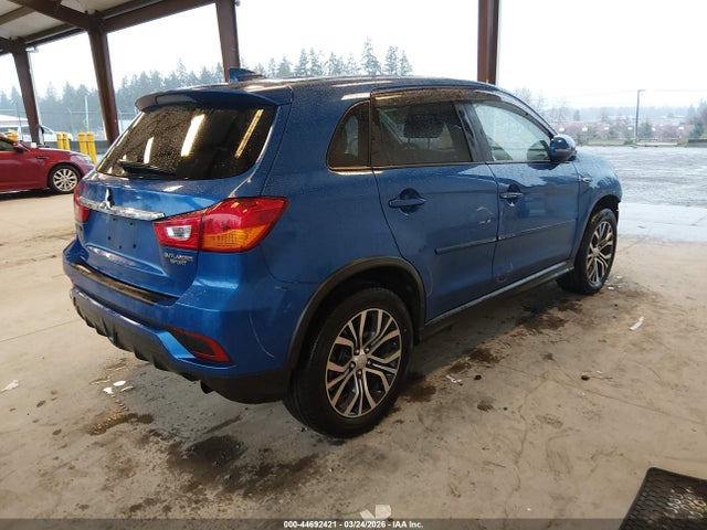 2018 MITSUBISHI OUTLANDER SPORT JA4AP3AU4JZ004868 Photo 3